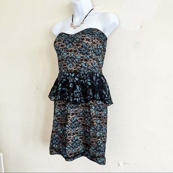 O’-SHER Black & Blue Strapless Lace Peplum Dress, M - Picture 4 of 9